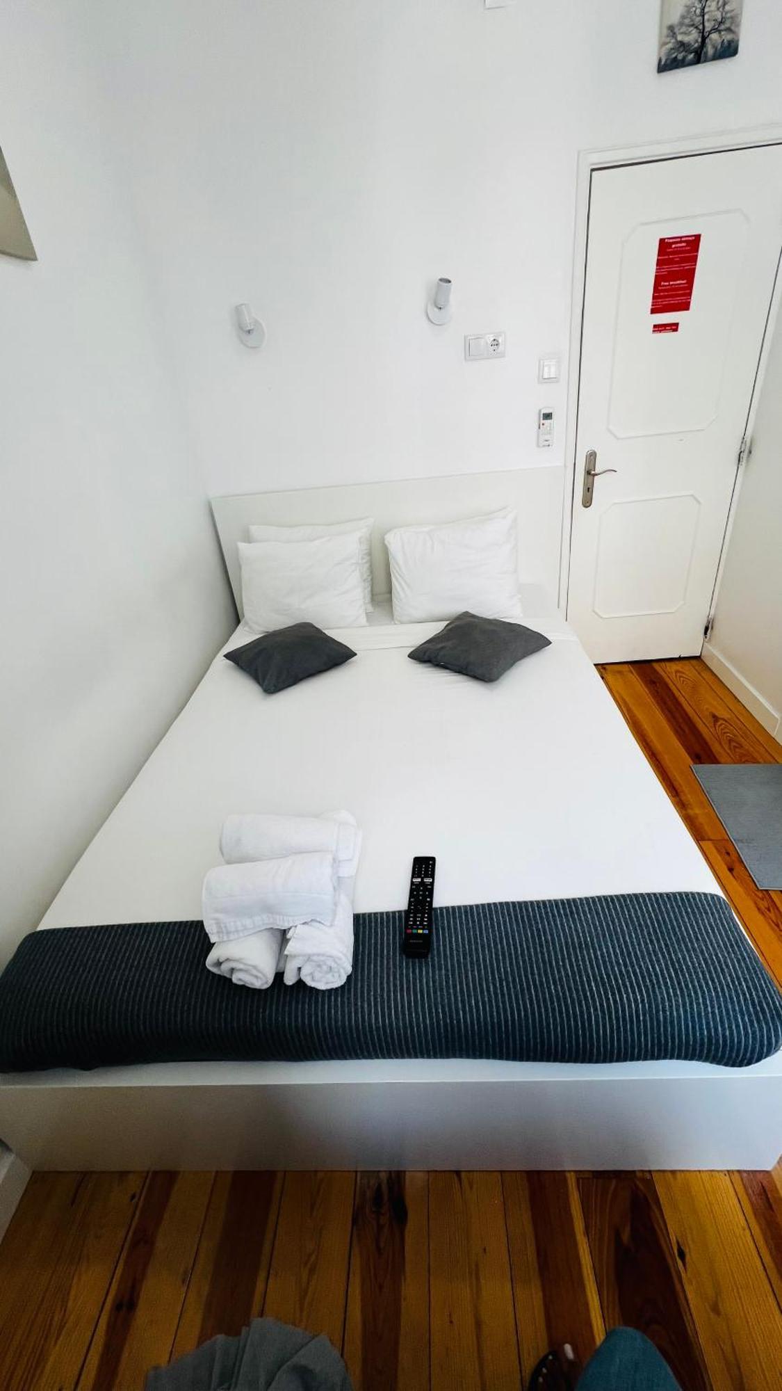 Suites Antonio Pedro Lisabona Exterior foto